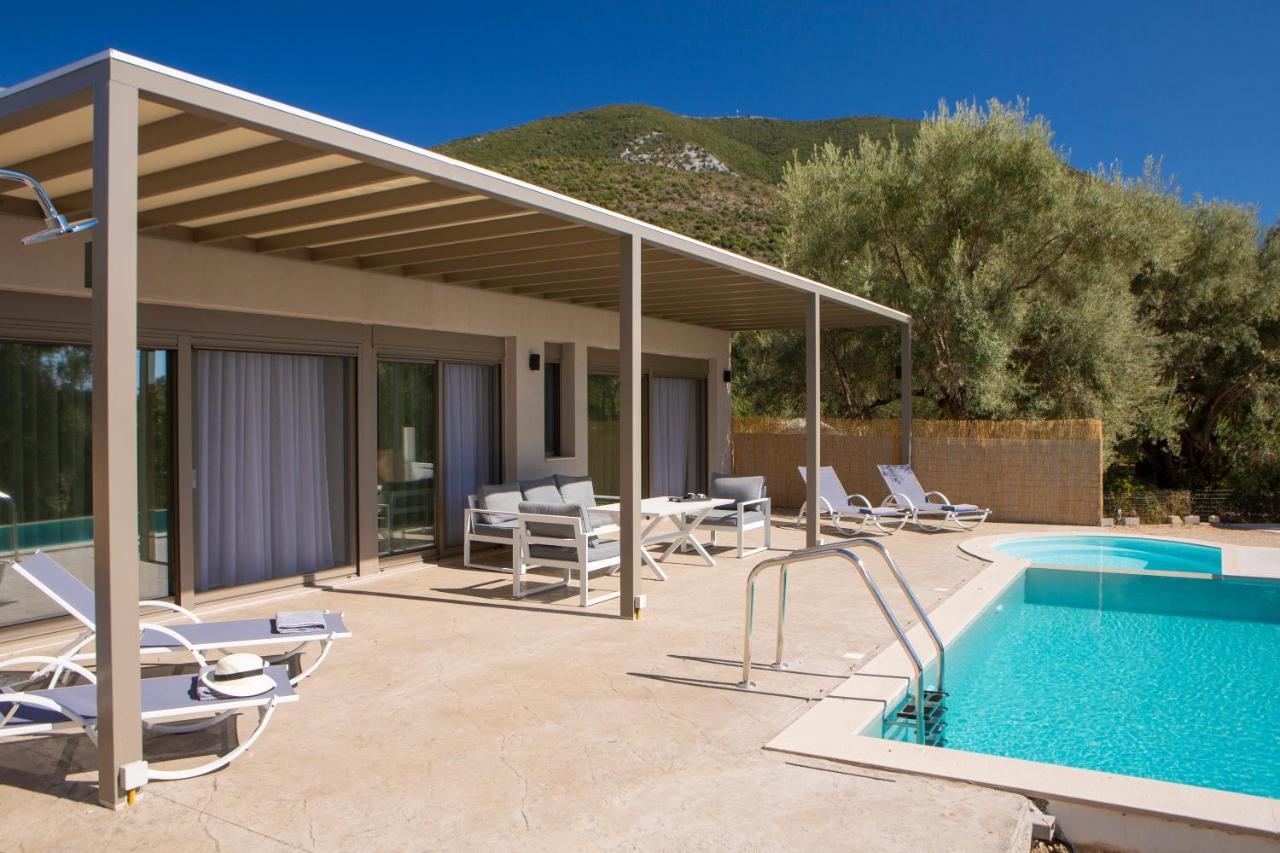 Averto Villas With Private Pool Nydri  Luaran gambar