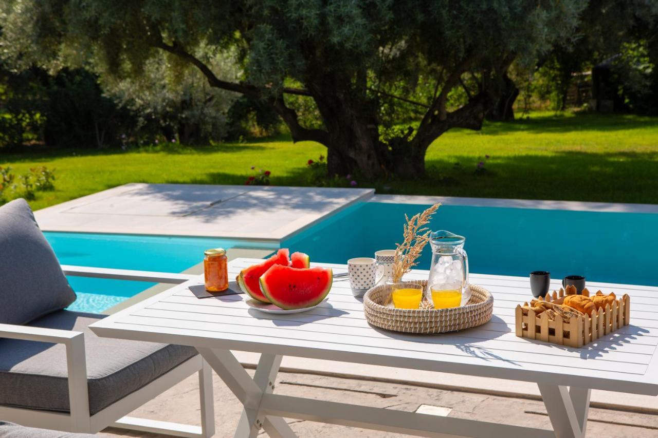 Averto Villas With Private Pool Nydri  Luaran gambar