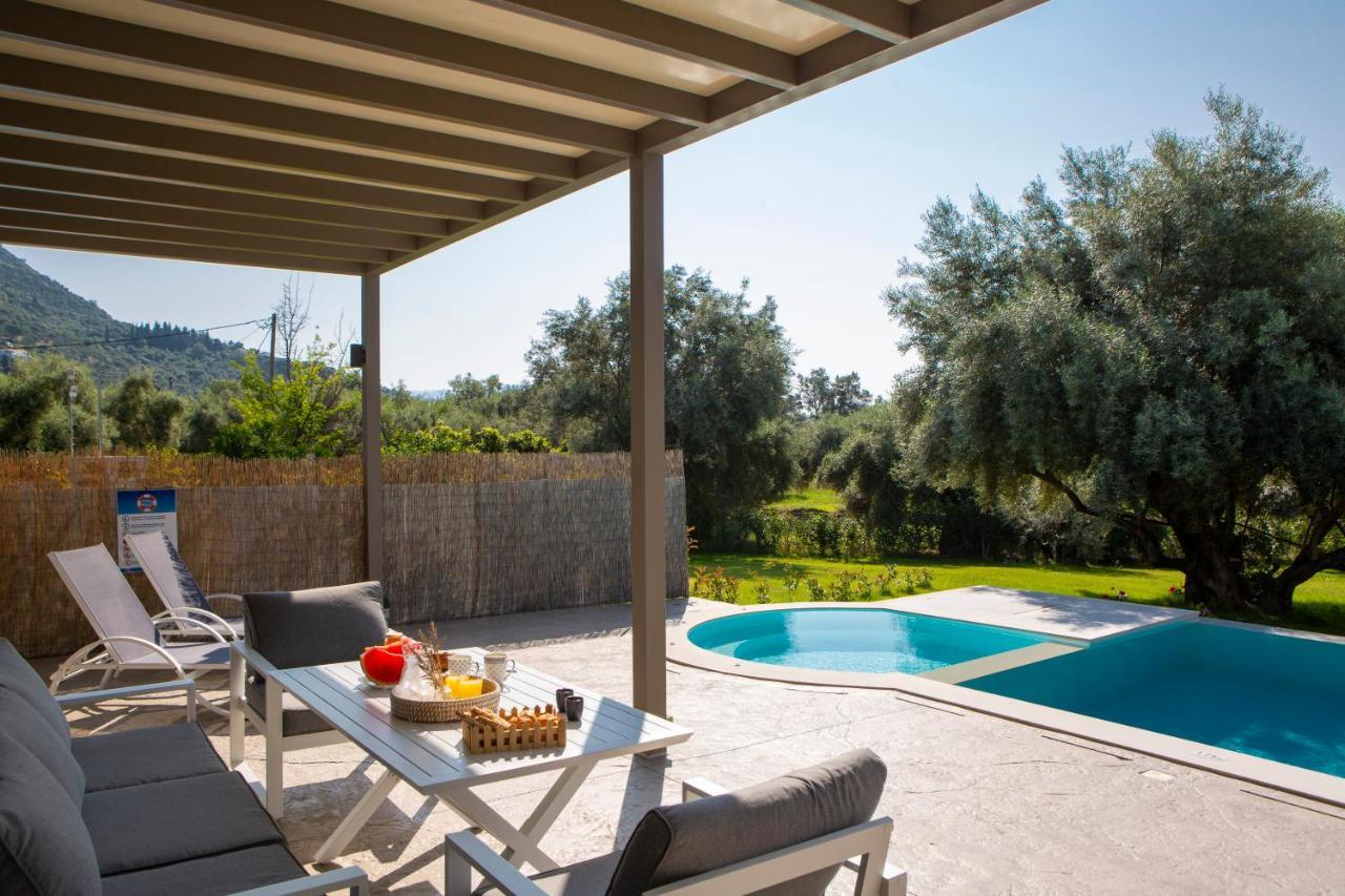 Averto Villas With Private Pool Nydri  Luaran gambar