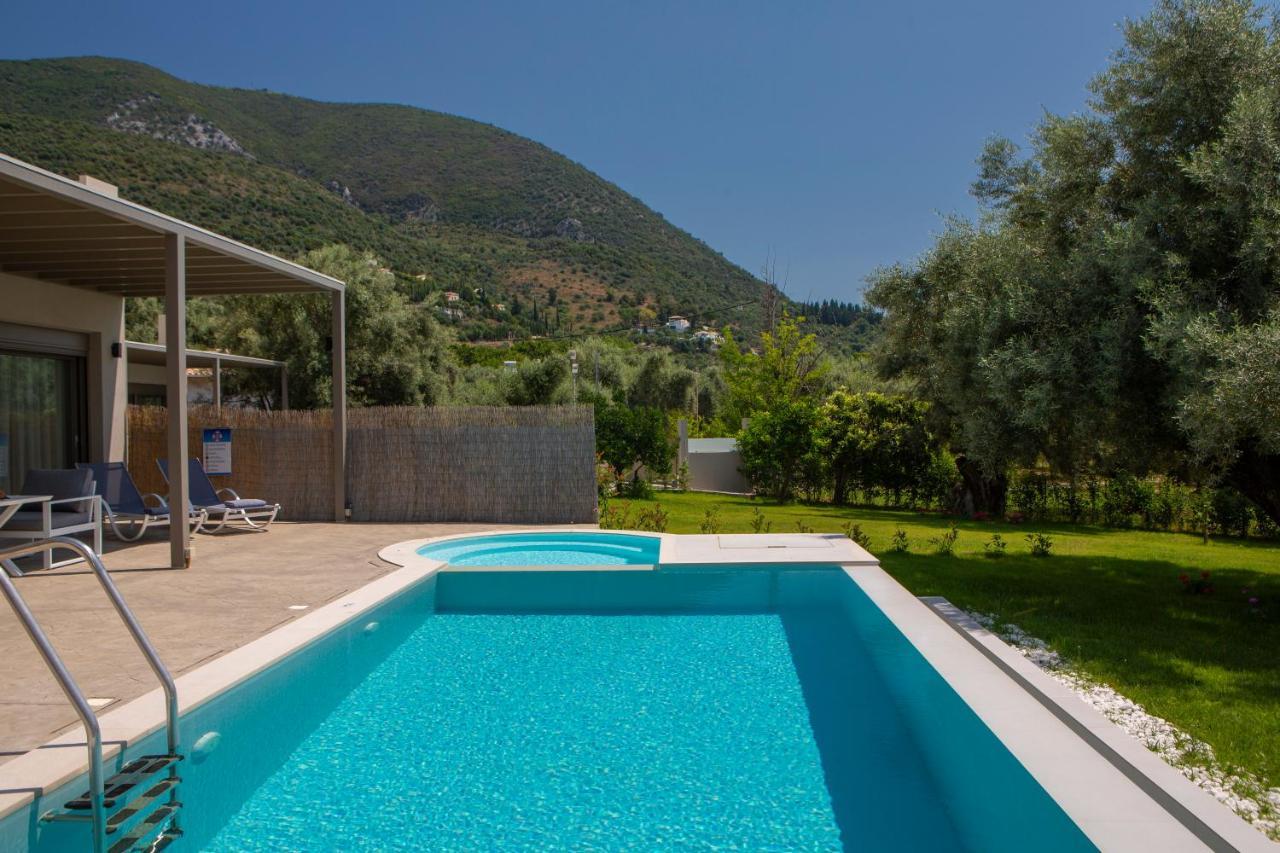 Averto Villas With Private Pool Nydri  Luaran gambar