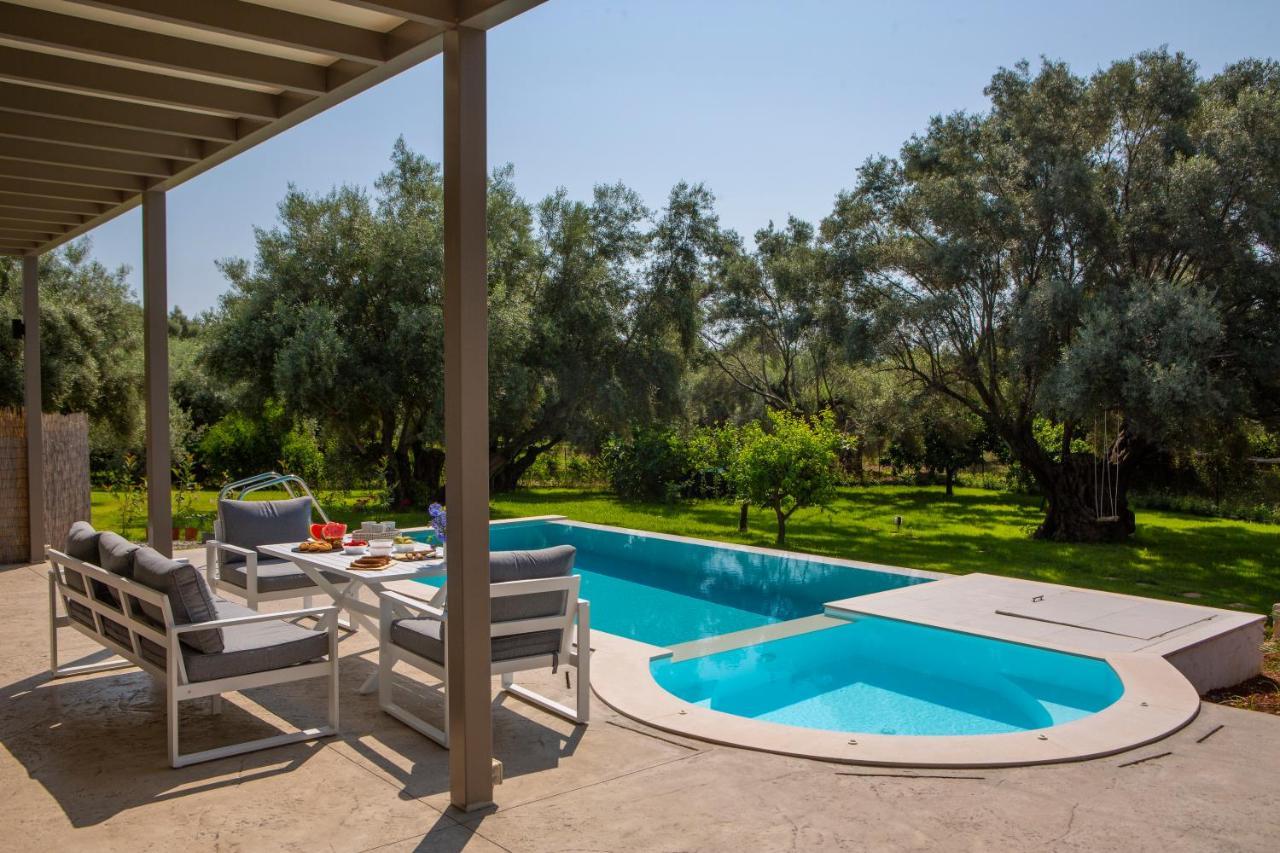 Averto Villas With Private Pool Nydri  Luaran gambar