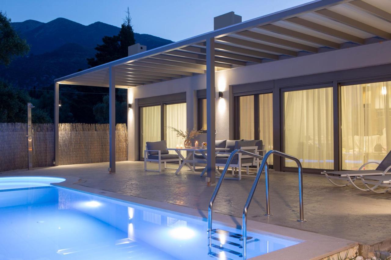 Averto Villas With Private Pool Nydri  Luaran gambar